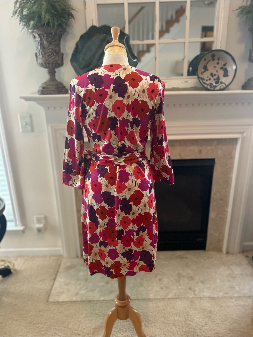 Diane Von Furstenberg Poppy Wrap Dress in a Vibrant Color Palette - Picture 8 of 12